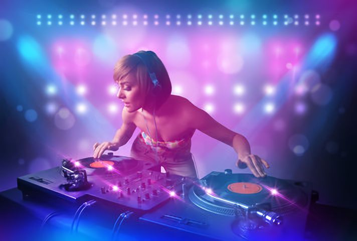 广场舞dj版最新舞曲,广场舞DJ版最新舞曲，与自然美景的邂逅，寻找内心的平和之地