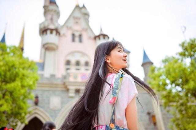 护国神婿楚尘的心灵之旅，自然美景的沉浸式体验