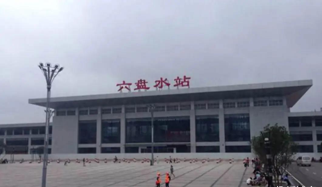六威高铁最新动态，温馨旅程的进展更新