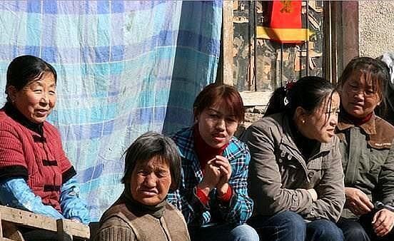 乡村寡妇村，变化、学习与自信的力量最新章节