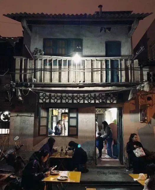 探索小巷隐藏宝藏，下载最新版本58带你走进特色小店