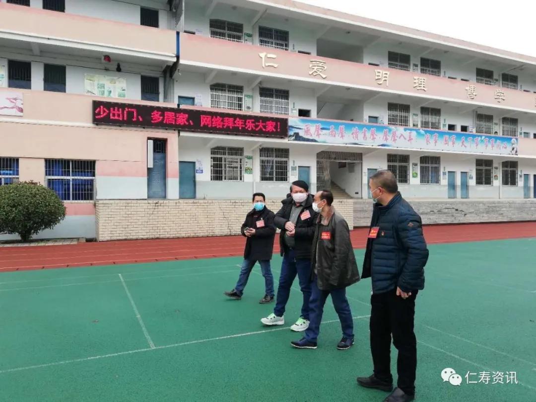 最新防控下的欢乐日常，小明的防疫生活、友情传递与日常挑战