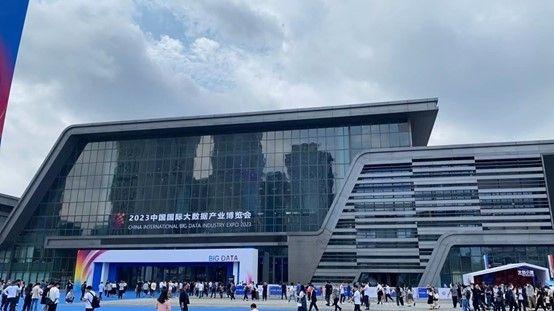 最新驾驶技术,最新驾驶技术，机遇与挑战并存