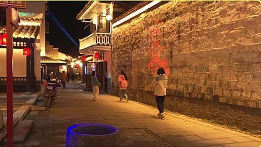 黄道龙最新消息，小巷中的独特风味探索之旅揭秘
