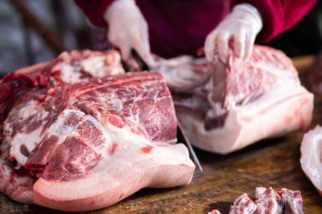 最新猪肉跌价背后的机遇，变化中的成就与自信之源