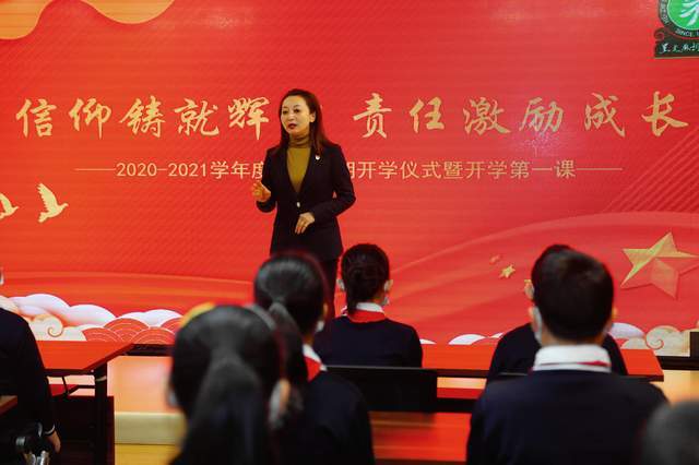 钟山最新招工，变化带来自信，学习与成长共创辉煌未来