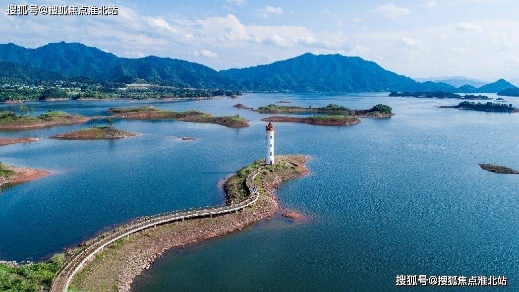 最新小吃加盟项目全攻略，步步为赢的加盟指南