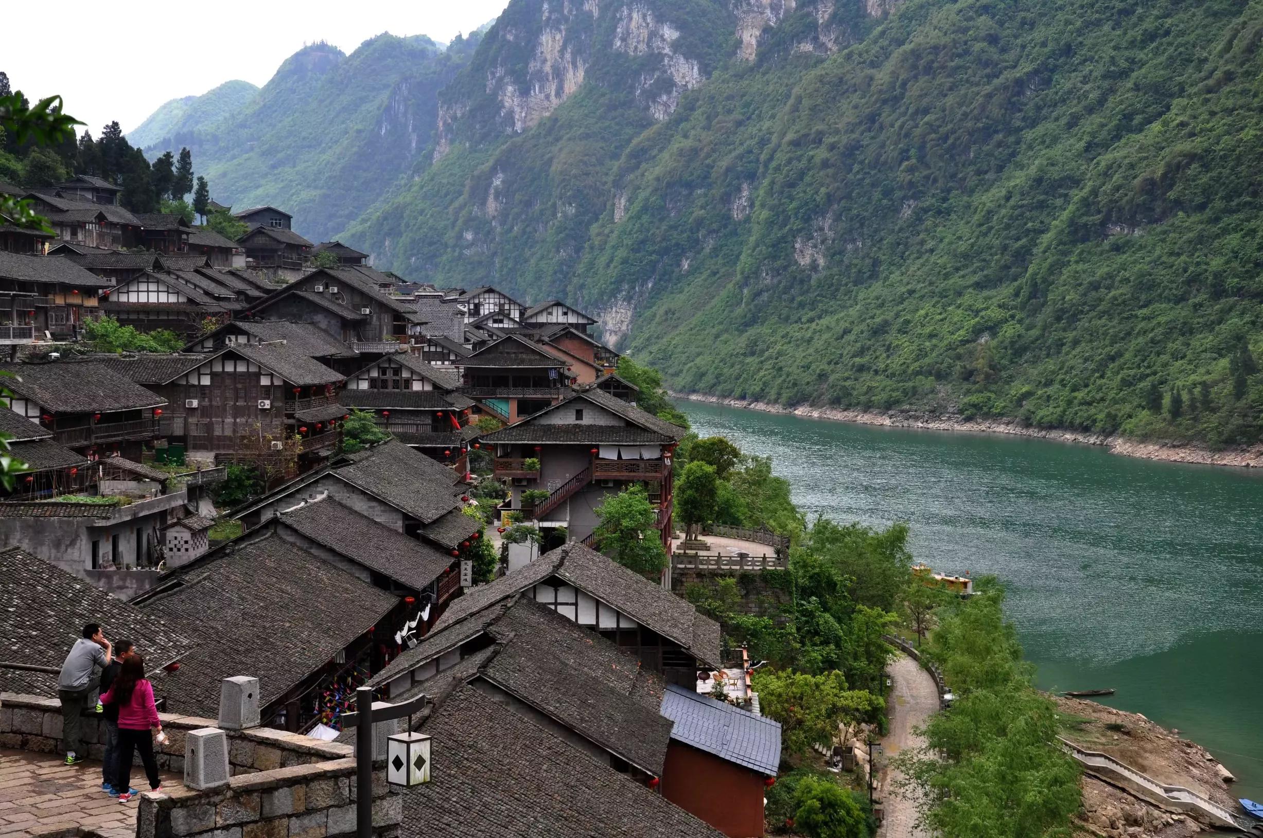 渝开发股票最新动态，自然美景探索之旅的心灵宁静之旅