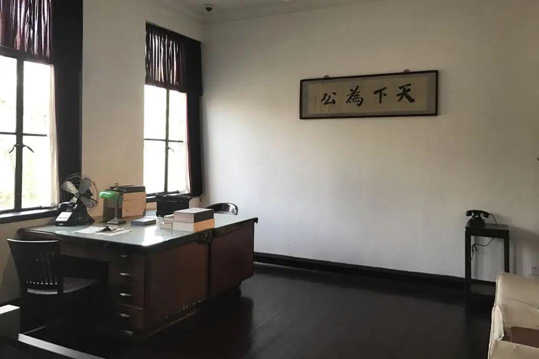 院长办公室最新章节，心灵与自然的奇妙旅行之旅